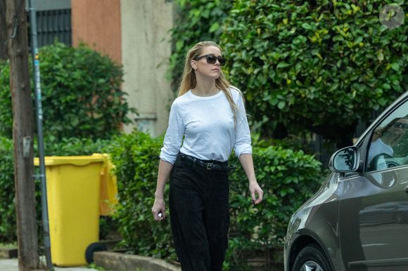 Amber Heard passe une journée avec sa fille Oonagh Paige à Madrid le 16 octobre 2023. Photo par 305SCHOCK / Bestimage