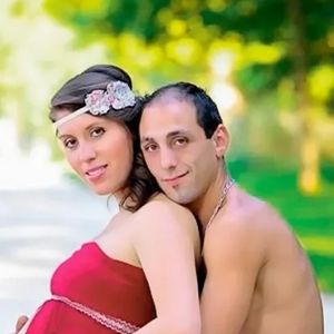 Cédric Jubillar, placé en détention depuis juin 2021, n'a pas vu ses enfants depuis 4 ans

Delphine et Cédric Jubillar, photo publiée sur Facebook.