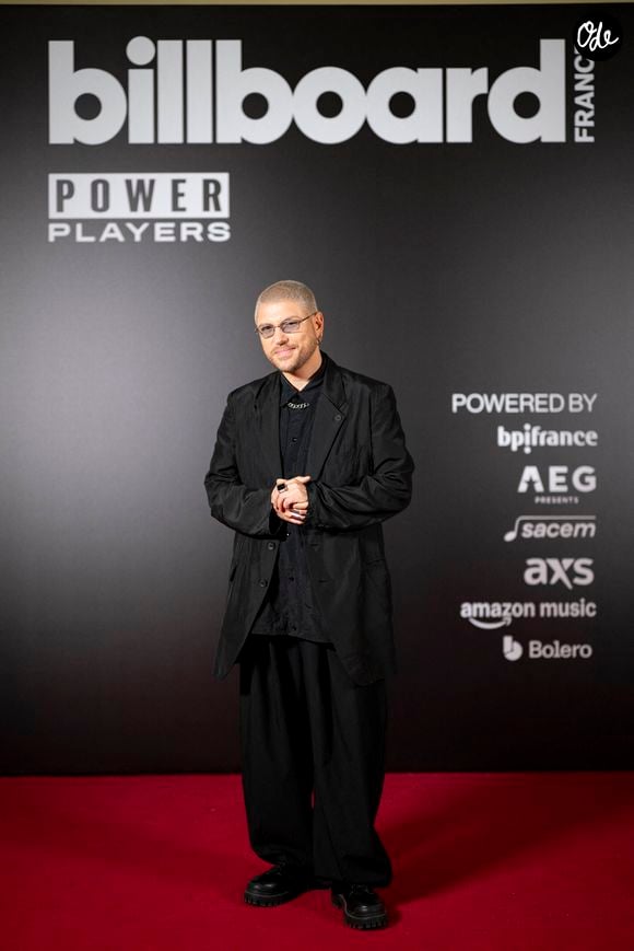 Mosimann a été déprogrammé du festival Insolent. 

Exclusif - Mosimann au photocall de la soirée des Billboard Power Players à la salle Cortot à Paris le 15 septembre 2026.
© Pierre Perusseau / Bestimage