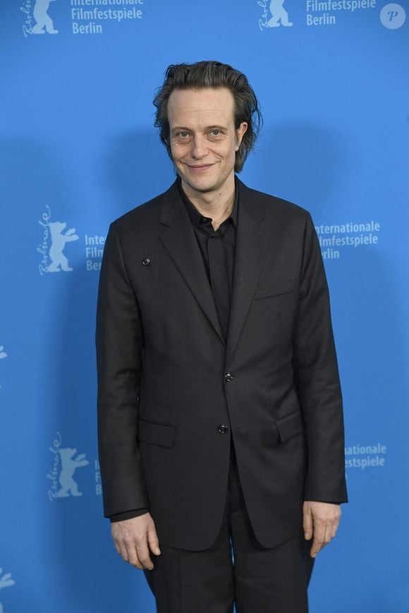 August Diehl au photocall du film "The Ice Tower" lors de la 75ème édition du festival international du film de Berlin, le 16 février 2025.

Photo : Action Press / Bestimage