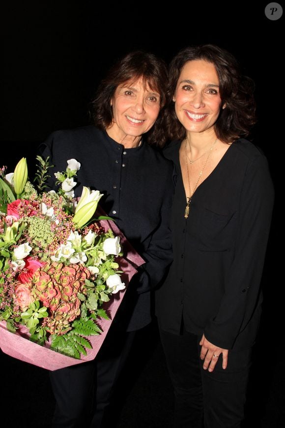 Exclusif - Marie Fugain et sa fille Stéphanie - Soirée des 20 ans de l'association Laurette Fugain avec la projection du documentaire "Et Nous?" au Cinéma Les 7 Batignolles à Paris le 8 novembre 2022. © Philippe Baldini / Bestimage