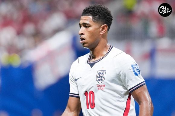 Le joueur y détient une participation de 1,2 % et souhaite s'investir dans des projets destinés aux jeunes.

Jude Bellingham, de l'Angleterre, lors d'un match des seizièmes de finale de la Coupe du monde de football 2026 entre l'Angleterre et la République démocratique du Congo, au stade d'Atlanta, à Atlanta (États-Unis), le 1er juillet 2026.

© SPP / PsnewZ / Bestimage