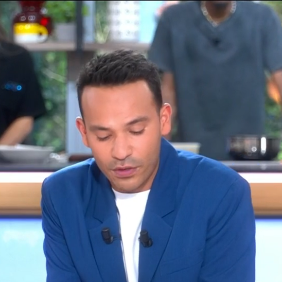 Mohamed Bouhafsi dans "C à Vous"
