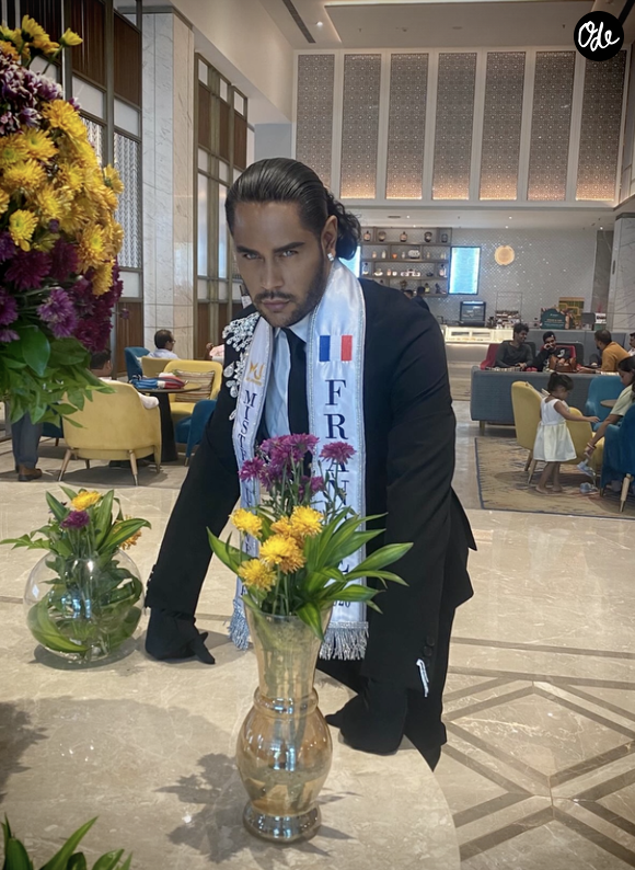 Diego Moraes remporte le titre très convoité de Mister Universe 2026 au terme d'un grand concours en Inde.