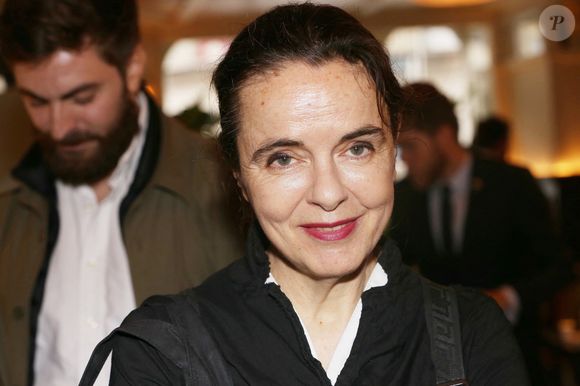 Amélie Nothomb - B.Giraud remporte le prix Goncourt 2022 pour son roman "Vivre vite" au restaurant Drouant à Paris, le 3 novembre 2022. 
© Jonathan Rebboah / Panoramic / Bestimage