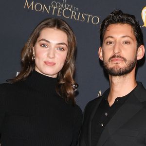 Exclusif - Anamaria Vartolomei et Pierre Niney lors de l'avant-première du film "Le Comte de Monte-Cristo" au Grand Rex à Paris le 20 juin 2024. © Coadic Guirec / Olivier Borde / Bestimage