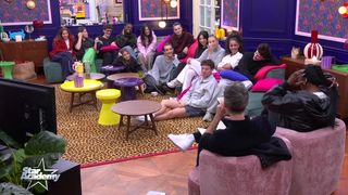 Star Academy : la répartition des chansons au prochain prime dévoilée et une élève fait grincer des dents les internautes