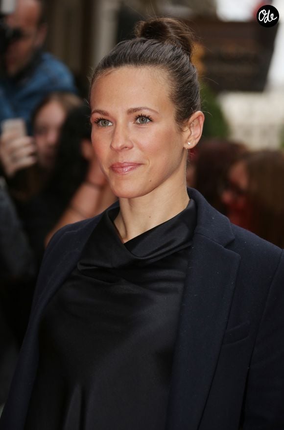 Lorie avait pourtant prévu de retrouver l'émission après une pause consacrée à sa tournée célébrant ses 25 ans de carrière.

Lorie (Laure Pester) à la 7ème Édition du Global Gift Gala au Four Seasons Hotel George V à Paris le 9 mai 2016.

© Denis Guignebourg / Bestimage