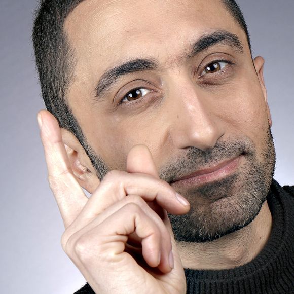 Jimmy Mohamed, formé à l'Université Paris Diderot, partage chaque jour ses conseils via sa chronique sur RTL.

Exclusif - Portrait de Jimmy Mohamed à Paris
© Cédric Perrin/Bestimage