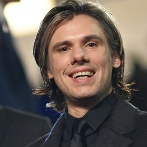 Orelsan participe au tapis rouge du film « Omar La Fraise : Le Roi d'Alger » lors du 76e Festival de Cannes, au Palais des Festivals, le 19 mai 2023 à Cannes, en France. Photo de Franck Castel/ABACAPRESS.COM
