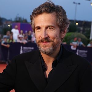 "[Celui qui est devenu] le parrain de son fils m'a pété la clavicule lors d'une bagarre (...)", a révélé Guillaume Canet qui l'a d'ailleurs recroisé.

Guillaume Canet - Photocall des lauréats lors de la 49ème édition du festival du film américain de Deauville le 9 septembre 2023 (Denis Guignebourg / Bestimage).

© Denis Guignebourg / Bestimage