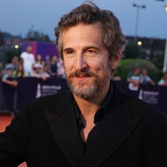 "[Celui qui est devenu] le parrain de son fils m'a pété la clavicule lors d'une bagarre (...)", a révélé Guillaume Canet qui l'a d'ailleurs recroisé.

Guillaume Canet - Photocall des lauréats lors de la 49ème édition du festival du film américain de Deauville le 9 septembre 2023 (Denis Guignebourg / Bestimage).

© Denis Guignebourg / Bestimage