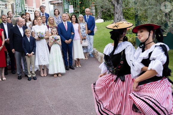 Le prince Albert II de Monaco, La princesse Charlène de Monaco avec leurs enfants le prince Jacques de Monaco, marquis des Baux et la princesse Gabriella de Monaco, comtesse de Carladès et Mélanie-Antoinette de Massy au 'Pique-nique des Monégasques’, Monaco. 6 septembre 2025© Olivier Huitel/Pool Monaco/Bestimage