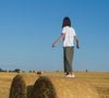 Privilégiez plutôt des matières naturelles et respirantes comme le lin.