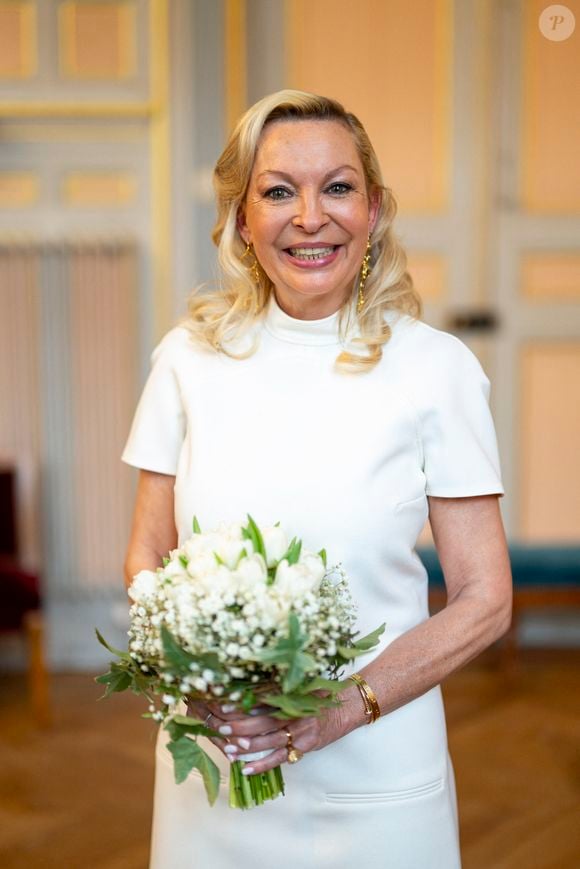 Amélie Leperre-Dimeglio - Mariage civil de Georges Fenech et Amélie Leperre-Dimeglio à la mairie du 16ème arrondissement de Paris le 31 janvier 2026.

© Pierre Perusseau / Bestimage