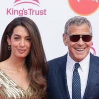 "Cela a beaucoup changé" : Amal Clooney évoque les conséquences de son mariage avec George Clooney sur sa vie professionnelle