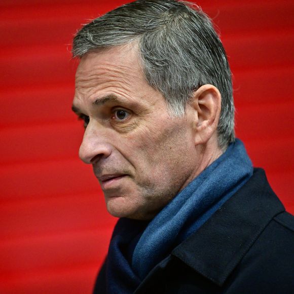 Moins de deux ans après le rachat de RMC BFM par Rodolphe Saadé, le groupe audiovisuel a perdu près de 40 % de sa valeur, selon L'Informé. 

Rodolphe Saadé, propriétaire du journal "La Provence" - Le président de la République française E.Macron lors des "Discussions sur les enjeux démocratiques à l’épreuve des réseaux sociaux et des algorithmes" avec les lecteurs du journal "La Provence" à Marseille.
© ©hristian Liewig / Bestimage