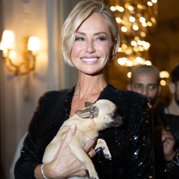 Adriana Karembeu a fait crépiter les flashes

Adriana Karembeu et Mavy, le chien de B.Zaibat à la soirée de lancement du parfum Forbidden Whisper de la maison HFC Paris à l'hôtel Meurice à Paris le 8 octobre 2025.

© Sébastien Frémont / Bestimage