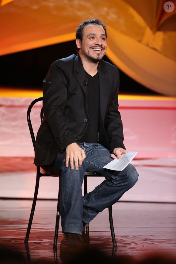 Alexandre Astier - Enregistrement de l'émission de Noel "La grande librairie" aux Folies Bergère à Paris le 18 novembre 2013. PIX4U / BESTIMAGE