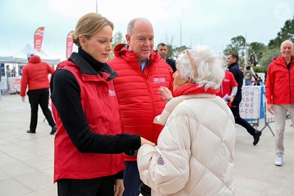 Le Prince Albert II de Monaco et la Princesse Charlène sont allés à la rencontre de Monégasques.

Le Prince Albert II de Monaco et la Princesse Charlène assistent à la "Journée de la Sécurité Routière", Monaco, 29 mars 2026.