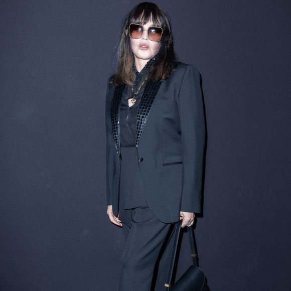 Isabelle Adjani - Photocall du défilé Lanvin Collection Femme Prêt-à-porter Printemps/Eté 2023 lors de la Fashion Week de Paris (PFW), France, le 3 octobre 2022. © Olivier BordeBestimage