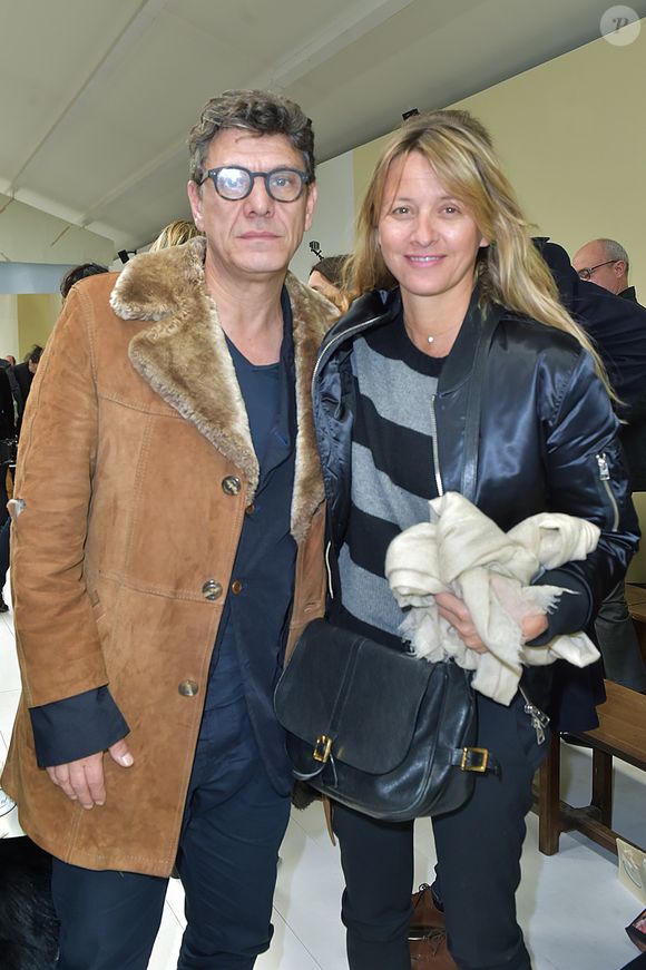 Le plus jeune vient de fêter ses 15 ans ce dimanche 29 juin 

Marc Lavoine et Sarah Lavoine - People au défilé de mode de la collection hiver 2018 "Bonpoint" à Paris le 24 janvier 2018. © Giancarlo Gorassini/Bestimage