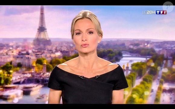 Audrey Crespo-Mara a fait son retour ce soir (25/07/2025) au JT de 20h de TF1 une semaine après les obsèques de son mari Thierry Ardisson.
© Capture TV via Bestimage