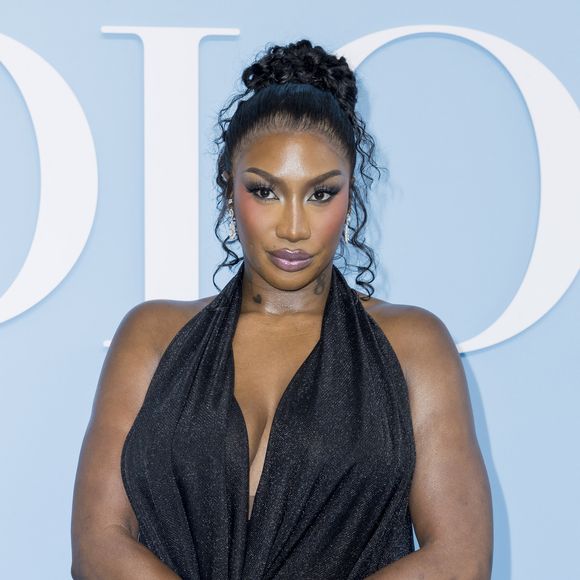 Aya Nakamura au photocall du défilé de mode féminine Dior printemps-été 2025 lors de la Fashion Week de Paris (PFW), à Paris, France, le 24 septembre 2024. © Olivier Borde/Bestimage