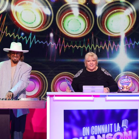 Laurence Boccolini, Yann Muller lors de l'enregistrement de l’émission "On Connait La Chanson Céline Dion", présentée par L.Boccolini et diffusée le 1er septembre sur W9, à Paris, France, le 2 juillet 2026. © Jack Tribeca/Bestimage