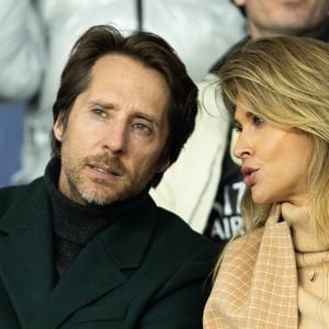 Ils sont parents de deux enfants, Joseph et Valentine.

Ophélie Meunier et son mari Mathieu Vergne - Célébrités dans les tribunes du match de 8ème de finale aller de la Ligue Des Champions 2025-2026 (LDC) "PSG - Chelsea (5-2)" au Parc des Princes à Paris le 11 mars 2026. © Cyril Moreau/Bestimage