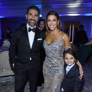 Eva Longoria, son mari José Antonio Bastón et leur fils Santiago Enrique Baston - 12ème édition de la soirée Global Gift Gala à l'hôtel Four Seasons George V à Paris le 5 octobre 2024.
© Cyril Moreau / Bestimage
