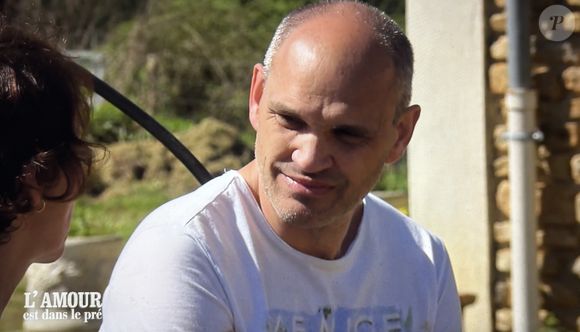 Il fallait ensuite annoncer la nouvelle à Yannick. 

Géraldine fait son choix dans "L'amour est dans le pré"