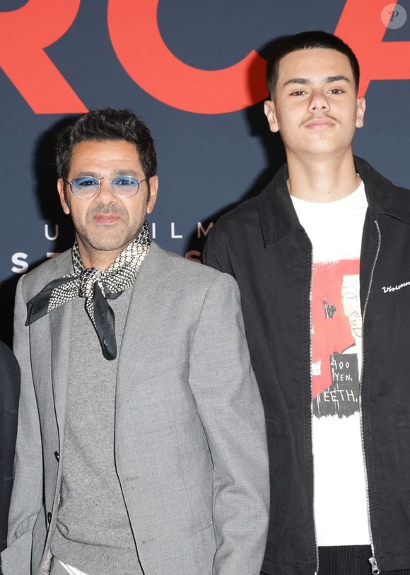 Jamel Debbouze et son fils Léon Debbouze à la première du film "Mercato" au cinéma "Le Grand Rex" à Paris, le 17 février 2025.

© Guirec Coadic/Bestimage