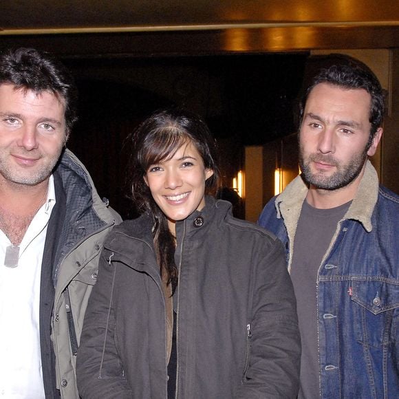 Les acteurs français Philippe Lellouche, Melanie Doutey et Gilles Lellouche arrivent à la première de la nouvelle pièce 'Jour de Neige' au Palais des Glaces à Paris, France, le 30 janvier 2006. Photo by Bruno Klein/ABACAPRESS.COM