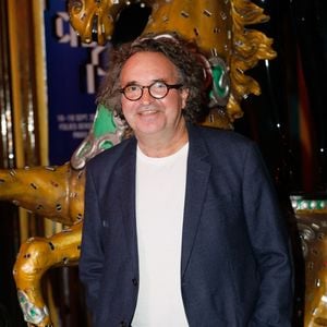 Un emploi du temps chargé qui a eu raison de son couple
Gregoire Bonnet - Photocall de "Le Mensonge" lors du Festival de la Fiction TV "Edition spéciale - 3 jours à Paris" aux Folies Bergère à Paris, le 18 septembre 2020. © Christophe Clovis / Bestimage