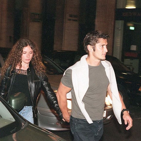 “J'aime les histoires quand elles se finissent bien comme ça. C'est important”, conclut Elsa Lunghini

Archives - Bixente Lizarazu et Elsa Lunghini à Paris.