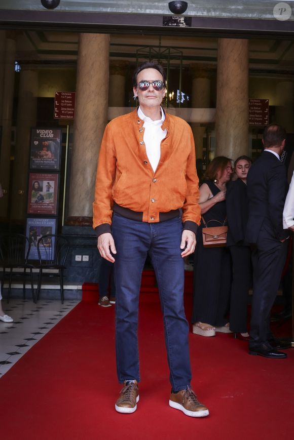 Exclusif - Anthony Delon -  Concerto pour la paix de Omar Harfouch au théâtre de Béziers le 8 mai 2025. Aujourd’hui, au Théâtre Municipal de Béziers, une salle comble assistait à un événement attendu : le retour d’O. 

© Jack Tribeca / Bestimage