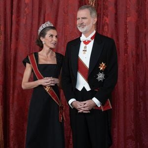 Le roi Felipe VI et la reine Letizia d'Espagne, accueillent Frank-Walter Steinmeier (Président fédéral de l'Allemagne) et sa femme Elke Budenbender pour un dîner de gala en leur honneur au palais royal à Madrid. Photo par LALO YASKY / BESTIMAGE