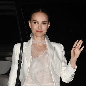 Natalie Portman - Défilé Dior Croisière 2026 - Villa Albani Torlonia - Rome, Italie
27 mai 2025 - © SPG / Bestimage