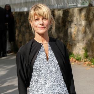 Marina Fois au défilé Paco Rabanne lors du Womenswear Spring Summer 2026 dans le cadre de la Fashion Week de Paris le 2 octobre 2025 à Paris, France. Photo by Robin Psaila/ABACAPRESS.COM