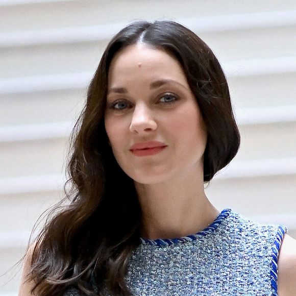 Marion Cotillard assiste au défilé Chanel Haute Couture Automne Hiver 2025/2026 dans le cadre de la semaine de la mode à Paris le 8 juillet 2025 à Paris, France. Photo par Franck Castel/ABACAPRESS.COM