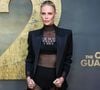Ce drame, bien que traumatisant, a été immédiatement reconnu comme un cas de légitime défense par la justice sud-africaine. 

Charlize Theron à la première de "The Old Guard 2" au Netflix Tudum Theater à Hollywood, le 25 juin 2025.

©BestImage



Sur la photo : Charlize Theron