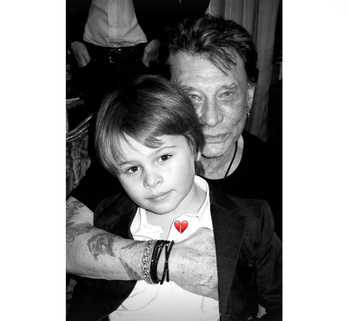 Cameron Smet, fils de David Hallyday et Alexandra Pastor, est le sosie de  son grand-père Johnny : sa dernière sortie le prouve - Purepeople