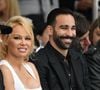 Adil Rami a discuté de sa participation à la prochaine saison de Danse avec les stars
Pamela Anderson et son compagnon Adil Rami lors de la soirée Amber Lounge Monaco 2019 au profit de la fondation de Jackie Stewart "Race Against Dementia" à l'hôtel Méridien Beach Plaza à Monaco. © Bruno Bebert / Bestimage