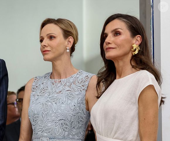 Le prince Albert II de Monaco, la princesse Charlène, la reine Letizia, le roi Felipe VI visitent l'exposition consacrée au 150ème anniversaire de l'établissement des premières relations diplomatiques entre l'Espagne et Monaco au Jardin botanique royal à Madrid. le 1er juin 2026 POOL / LALO YASKO / BESTIMAGE