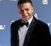 De Kylian Mbappé à Javier Bardem, 

Kylian Mbappé attends the 70th Ballon D'Or Ceremony at Palladium Theatre on October 26, 2026 in London, England. © Cyril Moreau / Bestimage