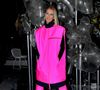 Chaque paire est classée par couleur et accessible via une tablette numérique.

Céline Dion prend la pose pour les photographes après son show au Barclay's Center à New York, le 5 mars 2020.