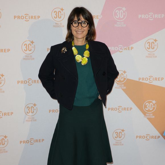 Dans une interview accordée à "Forbes", elle a confié : "J'ai délégué l'éducation de mes enfants. J'ai fait comme les hommes ont fait pendant des années". 

Alexia Laroche-Joubert - 30ème édition du prix du producteur français de télévision au Trianon à Paris le 16 décembre 2024. © Coadic Guirec/Bestimage