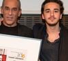 Un an après la disparition de Thierry Ardisson, son fils Gaston poursuit son chemin et multiplie les nouveaux projets.

Thierry Ardisson et son fils Gaston Ardisson lors de la cérémonie du Prix Philippe Caloni décerné à Thierry Ardisson à la SCAM (Société civile des auteurs multimedia) à Paris.

© Pierre Perusseau/Bestimage