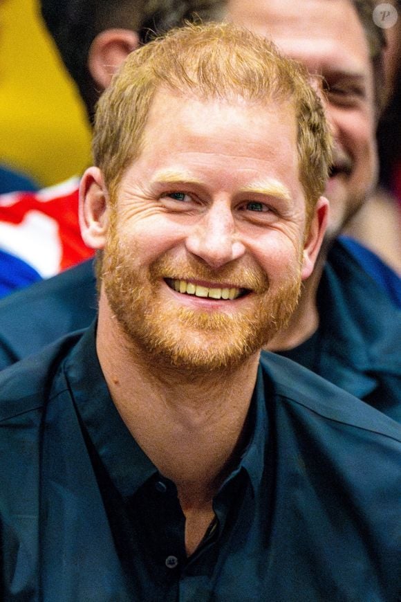 Ce dimanche 10 août, son porte-parole a fait une annonce importante.

Le prince Harry au congrès de Vancouver pendant les Jeux Invictus de Vancouver Whistler 2025.

Photo : Backgrid USA / Bestimage